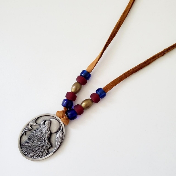 Pewter and Suede Wolf Necklace - Picture 1 of 4